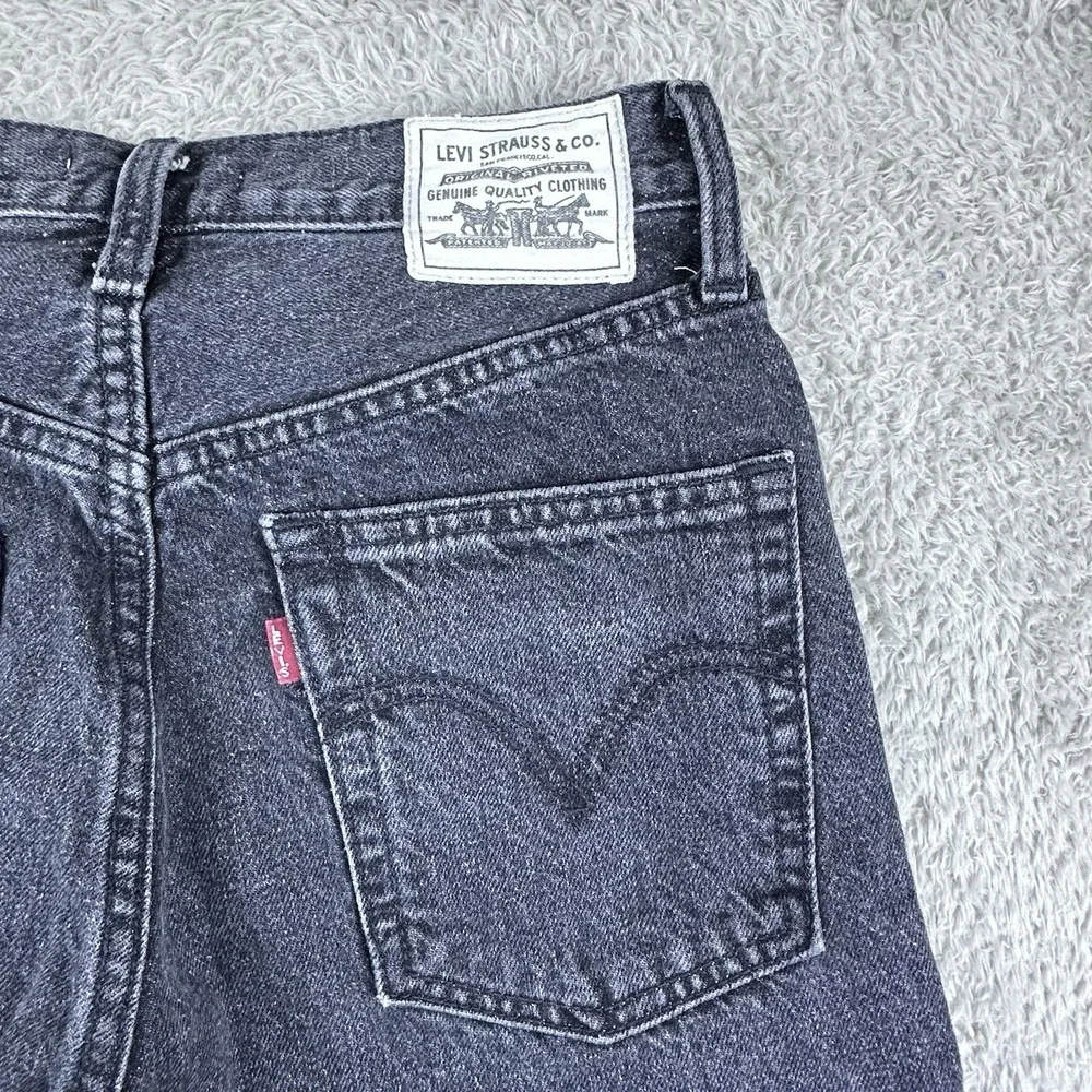 Levi's Women 27 Ribcage Straight Wellthread Black Denim Jeans Hemp‎ Cotton Blend